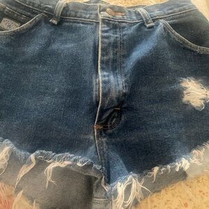 Wrangler vintage cut off shorts size 10 Denim Shorts